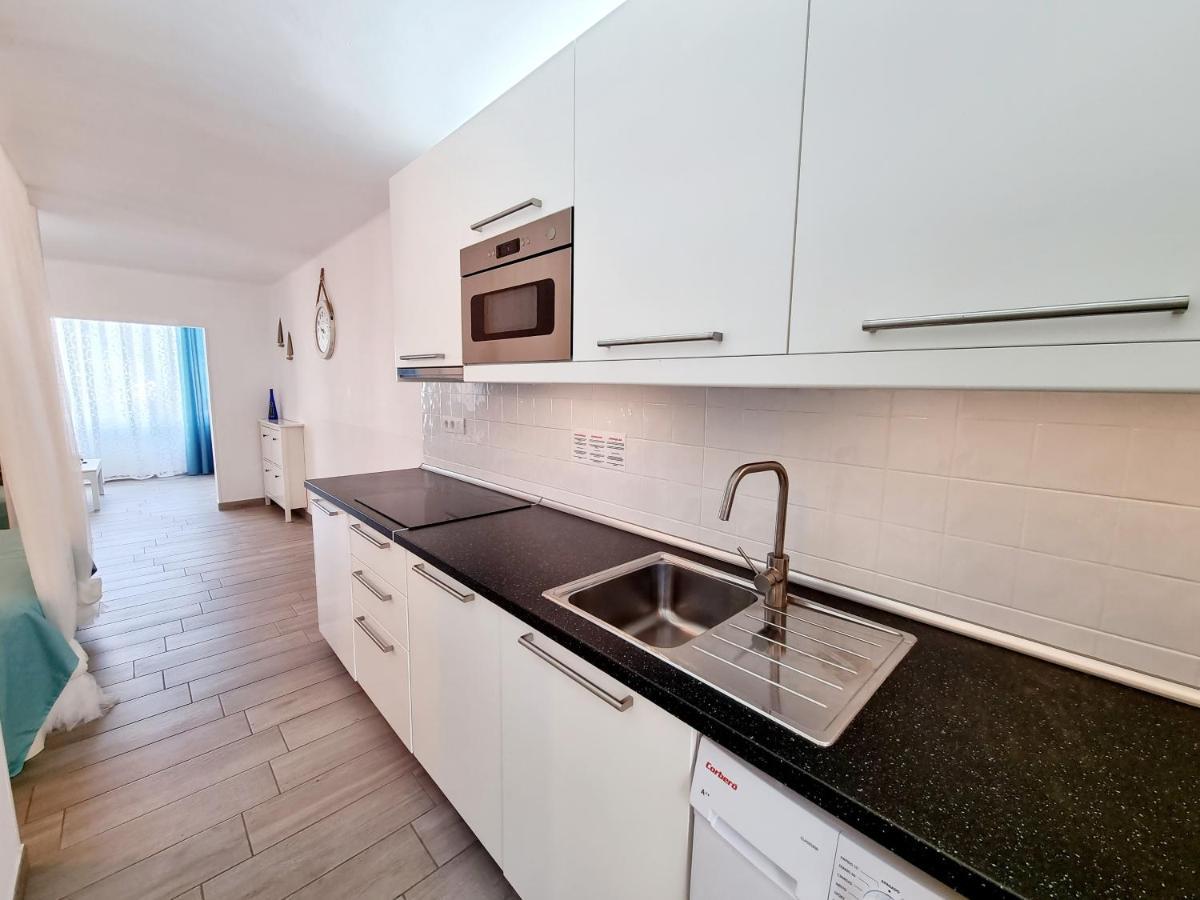 Apartamento Dino 10 Playa Roca Daire Costa Teguise Dış mekan fotoğraf